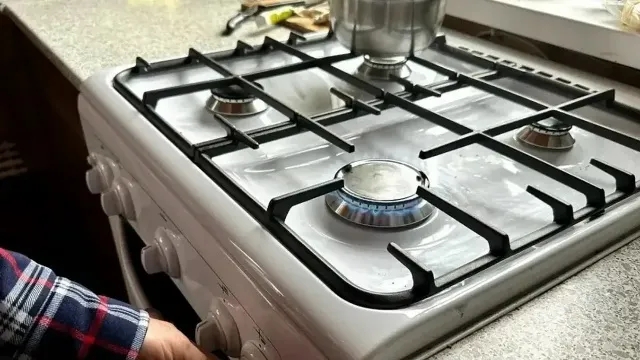 В Озёрах в многоквартирном доме выявили нарушение в работе газового оборудования