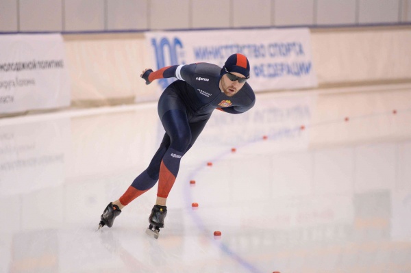 Даниил Алдошкин завоевал пять золотых медалей на чемпионате России по конькобежному спорту