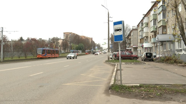 Приведение остановочных площадок к единообразию безобразно затянулось