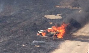 В Коломне в результате пала травы сгорел автомобиль