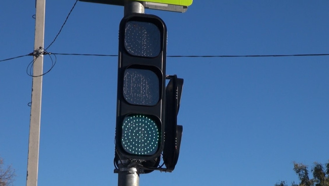 Новые светофоры появляются на улицах города