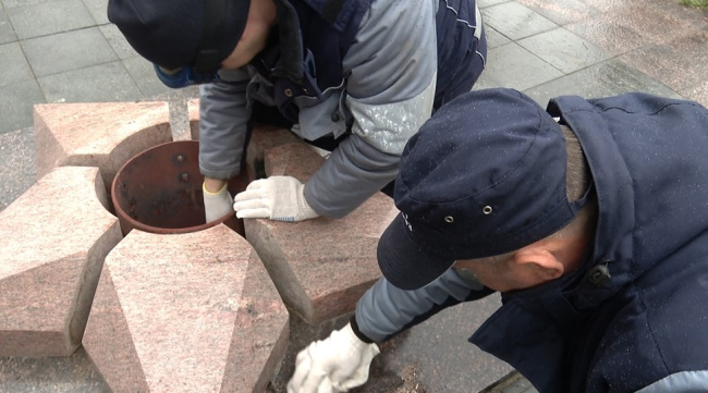 В Озёрах привели в порядок Вечный огонь