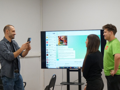 В "Маяке" прошли занятия по искусственному интеллекту и финансовой грамотности 