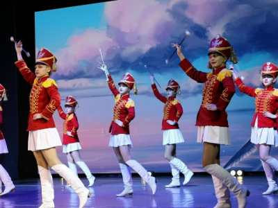 Ансамбль барабанщиц "Озерчанка" отмечает 30-летие