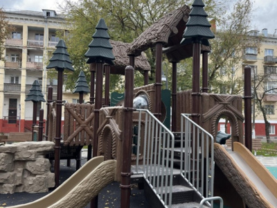 Новую детскую площадку построили в Коломне