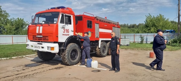 Смотр-конкурс на звание лучшего водителя пожарной техники провели в коломенской пожарной части