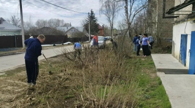 В Озёрах прошёл весенний субботник