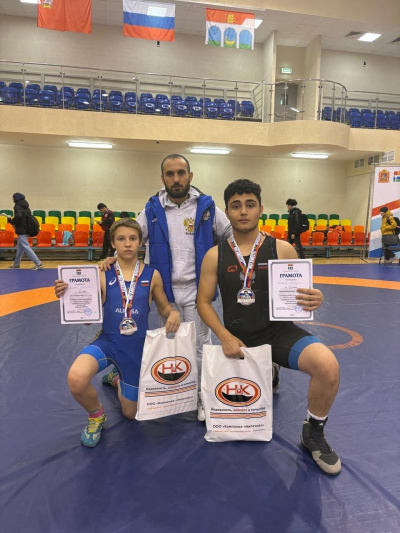 Коломенцы приняли участие в соревнованиях по греко-римской борьбе