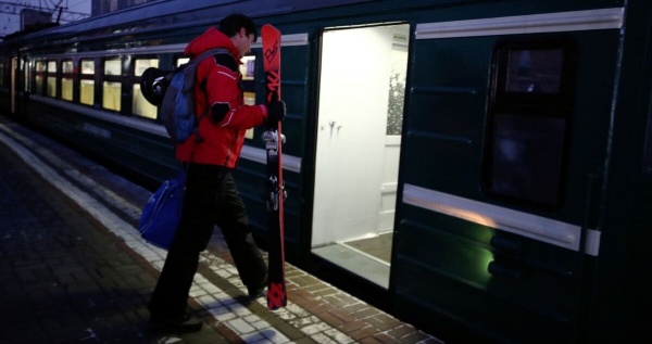 Лыжи и сноуборды в электричках теперь можно возить бесплатно