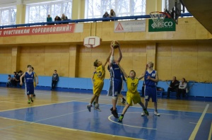 Коломенские баскетболисты разгромили команды Лыткарина и Красногорска