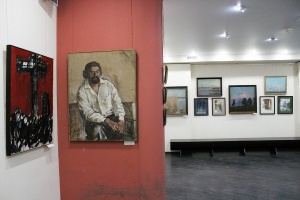 В КЦ "Дом Озерова" открылась выставка "Вспоминая мастера..."