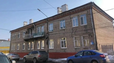 В Коломне обновляют крышу дома на улице Яна Грунта