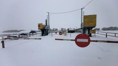 Погодные условия задерживают возобновление работы паромных переправ через Оку в Луховицах 