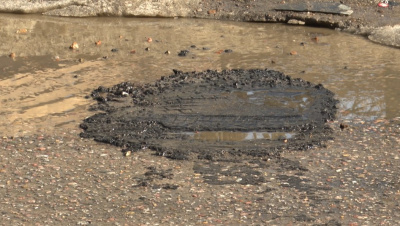 В Коломне продолжается ямочный ремонт