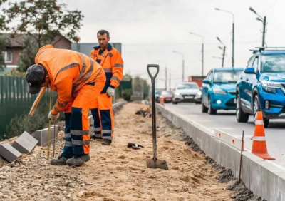 В Егорьевске ведутся работы по обновлению тротуаров
