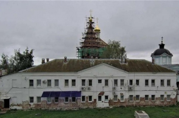 Западный братский корпус Бобренева монастыря отреставрируют