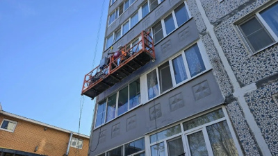 Ремонт многоэтажки в Озёрах завершат раньше срока