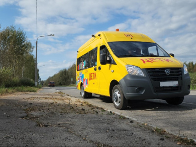 Школьников из Егорьевска теперь будут возить на новом автобусе