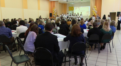 Юбилей отпраздновала озёрская школа №2