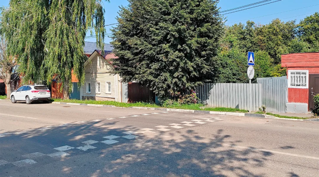 В Зарайске появились новые "лежачие полицейские"