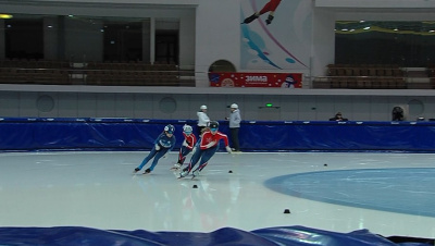 Место притяжения юных конькобежцев 