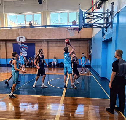 Коломенцы приняли участие в соревнованиях по баскетболу