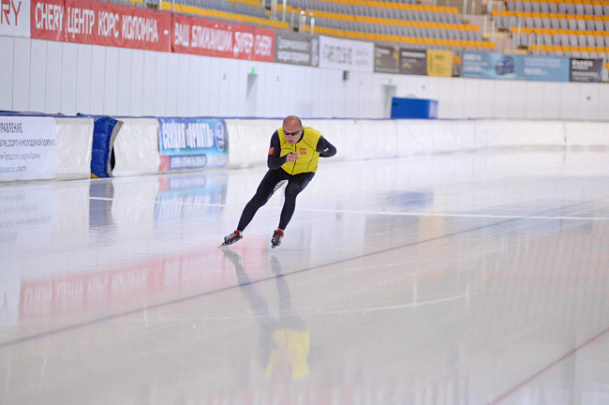 В Конькобежном центре &quot;Коломна&quot; завершилась заливка льда