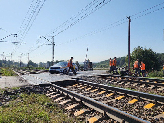 Ограничено движение через переезд 119 км
