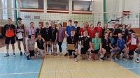 Школьные команды приняли участие в турнире по волейболу