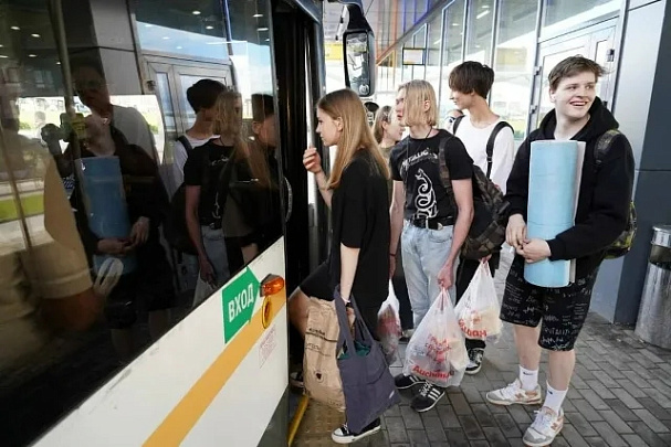 Школьникам и студентам Подмосковья до 24 августа нужно подтвердить право пользования "Стрелкой"