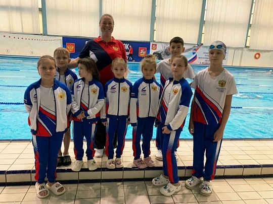 Коломенцы приняли участие в соревнованиях по плаванью