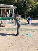 Сотрудники «ВМУ» и жители Воскресенска приняли участие в спортивном флешмобе в парке усадьбы Кривякино