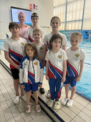 Озерчане приняли участие в соревнованиях по плаванию