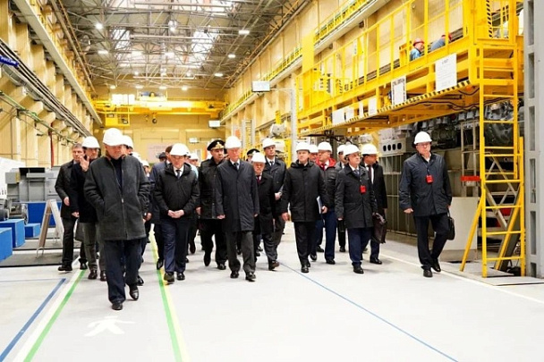 Коломенский завод посетил помощник президента, председатель Морской коллегии РФ Николай Патрушев