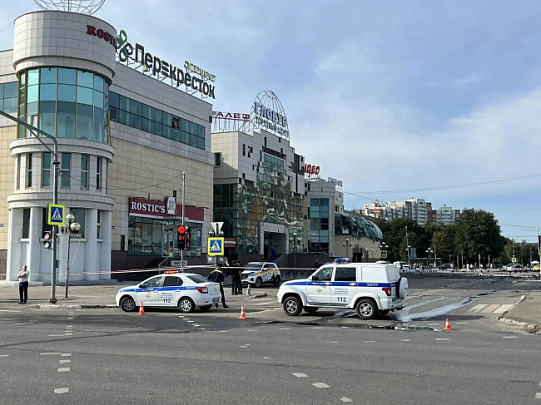 Обломки БПЛА упали в районе ТЦ "Глобус"